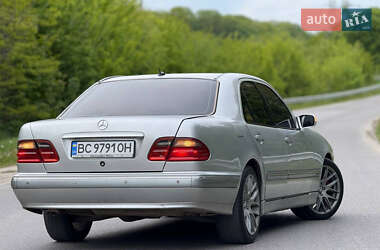 Седан Mercedes-Benz E-Class 2000 в 