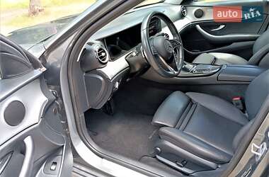 Универсал Mercedes-Benz E-Class 2020 в 