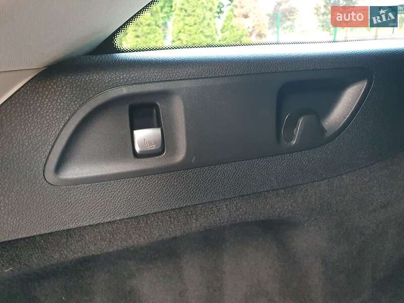 Универсал Mercedes-Benz E-Class 2021 в Киеве