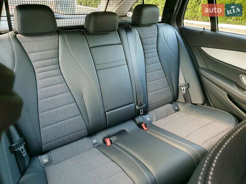 Универсал Mercedes-Benz E-Class 2021 в Киеве
