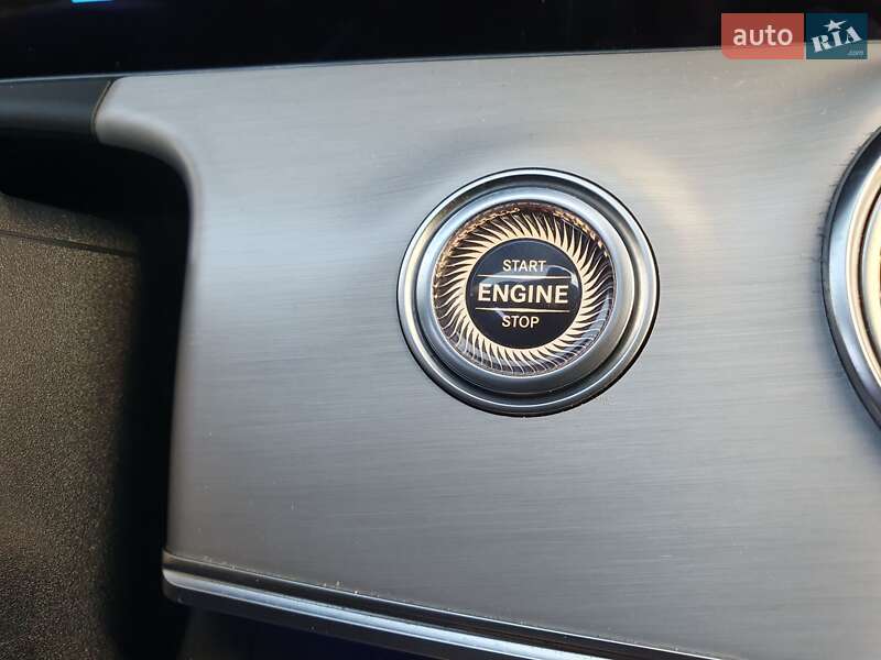 Универсал Mercedes-Benz E-Class 2021 в Киеве