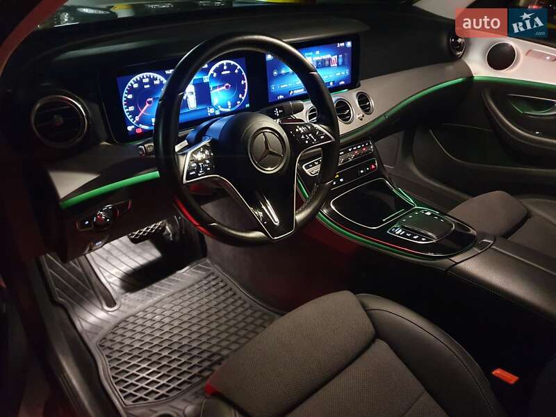 Универсал Mercedes-Benz E-Class 2021 в Киеве