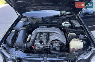 Седан Mercedes-Benz E-Class 1996 в 