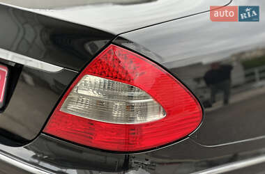 Седан Mercedes-Benz E-Class 2007 в 