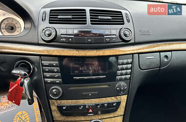 Седан Mercedes-Benz E-Class 2007 в 