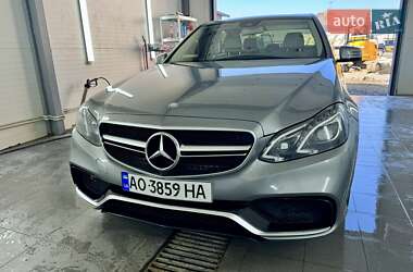 Седан Mercedes-Benz E-Class 2014 в Виноградове