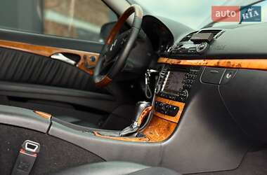 Седан Mercedes-Benz E-Class 2008 в 