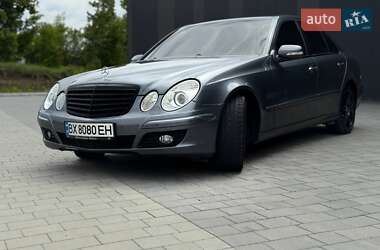 Седан Mercedes-Benz E-Class 2008 в 