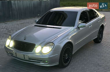 Седан Mercedes-Benz E-Class 2003 в Рівному