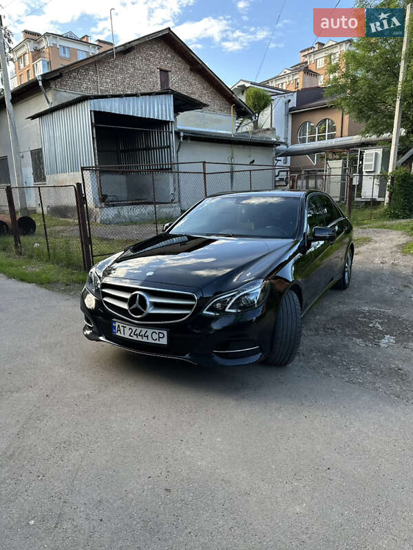 Седан Mercedes-Benz E-Class 2014 в Ивано-Франковске