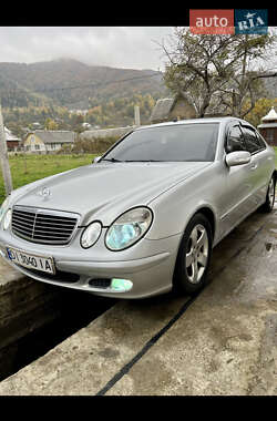 Седан Mercedes-Benz E-Class 2002 в 