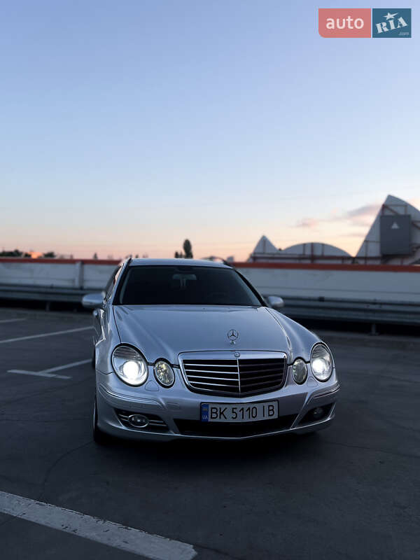 Універсал Mercedes-Benz E-Class 2007 в Києві