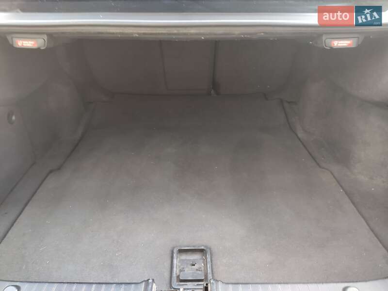 Седан Mercedes-Benz E-Class 2003 в Тернополе фото 44 Седан Mercedes-Benz E-Class 2003 в Тернополе