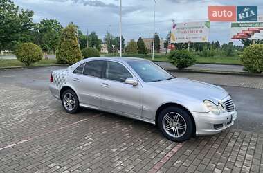Седан Mercedes-Benz E-Class 2003 в Виноградове
