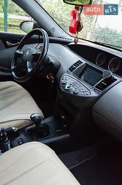 Седан Mercedes-Benz E-Class 1989 в 