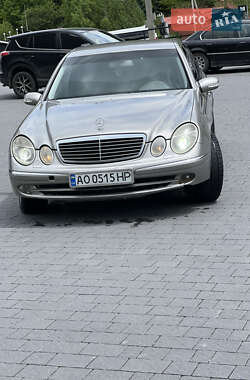 Седан Mercedes-Benz E-Class 2003 в 