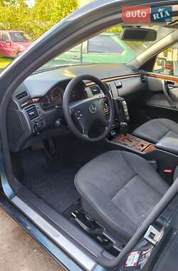 Универсал Mercedes-Benz E-Class 2001 в 