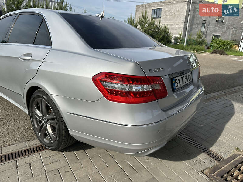 Седан Mercedes-Benz E-Class 2009 в Кам'янець-Подільському