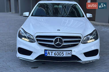 Седан Mercedes-Benz E-Class 2012 в 