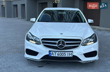 Седан Mercedes-Benz E-Class 2012 в 