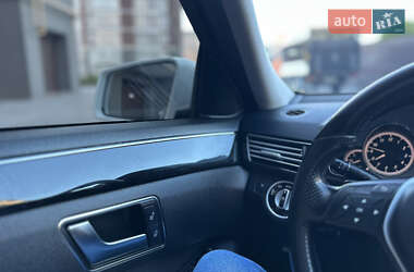 Седан Mercedes-Benz E-Class 2012 в 