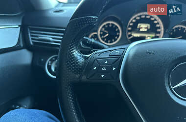 Седан Mercedes-Benz E-Class 2012 в 