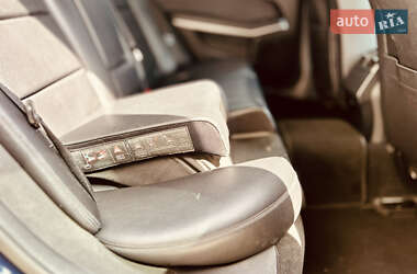 Седан Mercedes-Benz E-Class 2011 в 