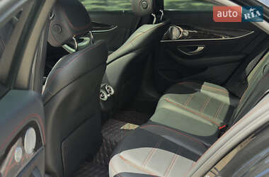 Седан Mercedes-Benz E-Class 2019 в 