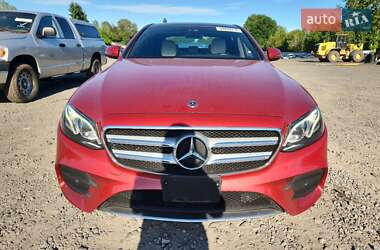 Седан Mercedes-Benz E-Class 2017 в 