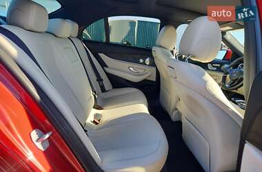Седан Mercedes-Benz E-Class 2017 в 