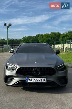 Седан Mercedes-Benz E-Class 2023 в Олександрії
