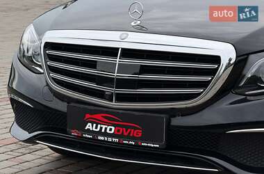 Седан Mercedes-Benz E-Class 2017 в 