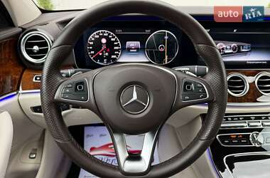 Седан Mercedes-Benz E-Class 2017 в 