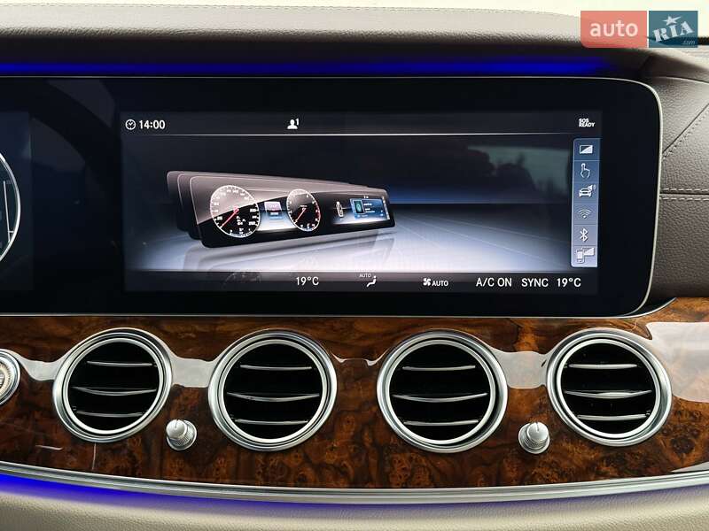 Седан Mercedes-Benz E-Class 2017 в Луцке