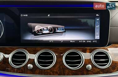 Седан Mercedes-Benz E-Class 2017 в 