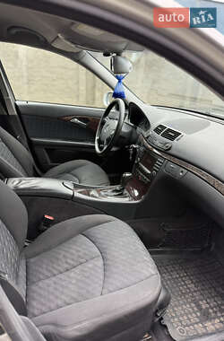Универсал Mercedes-Benz E-Class 2005 в 