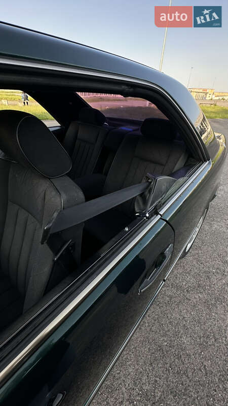 Купе Mercedes-Benz E-Class 1996 в Львове