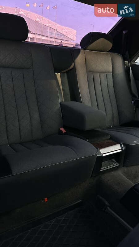 Купе Mercedes-Benz E-Class 1996 в Львове