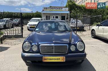 Седан Mercedes-Benz E-Class 1997 в 