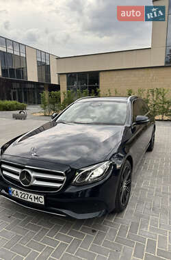 Универсал Mercedes-Benz E-Class 2017 в 