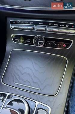 Купе Mercedes-Benz E-Class 2018 в 
