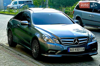 Купе Mercedes-Benz E-Class 2009 в Самборі