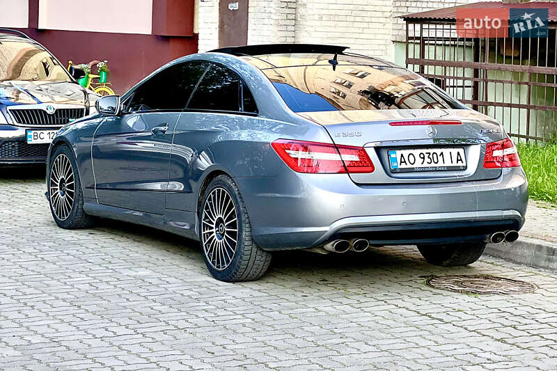 Купе Mercedes-Benz E-Class 2009 в Самборе