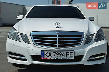 Седан Mercedes-Benz E-Class 2012 в 
