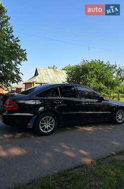 Седан Mercedes-Benz E-Class 2003 в 