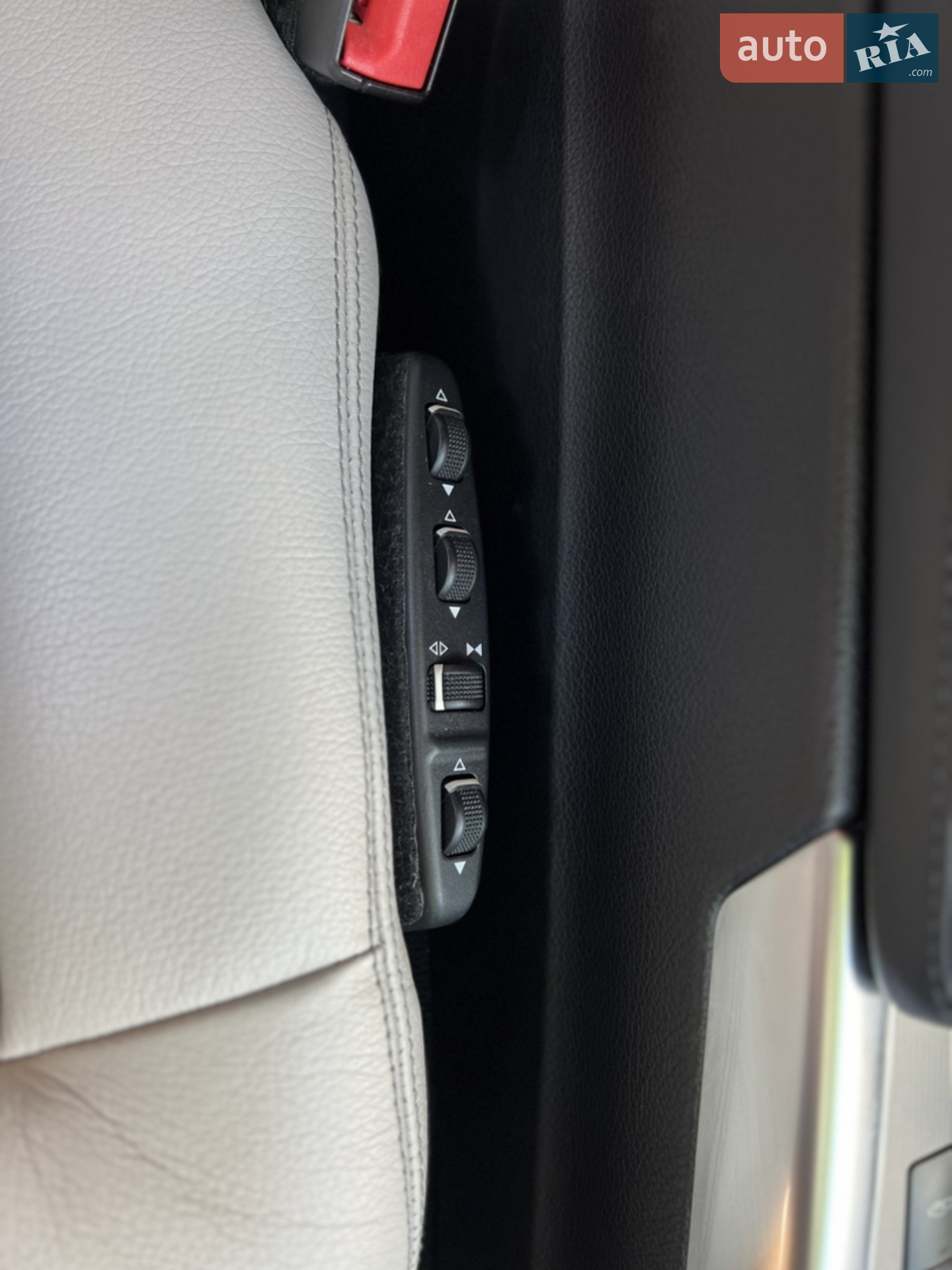 2015 Mercedes-Benz E-klasse - мініатюра 40