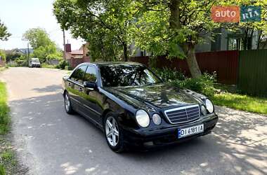 Седан Mercedes-Benz E-Class 2000 в 