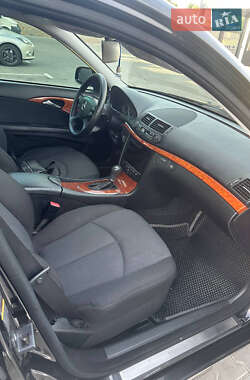 Седан Mercedes-Benz E-Class 2007 в 