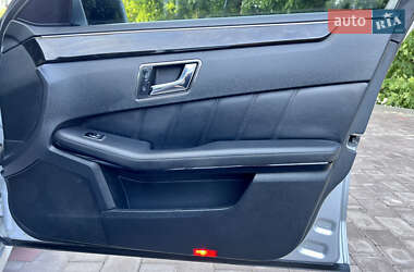 Седан Mercedes-Benz E-Class 2010 в 