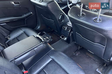 Седан Mercedes-Benz E-Class 2010 в 